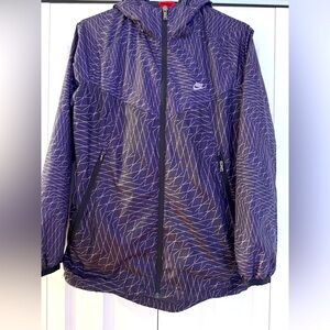 NIKE Women's Purple Plum Geometric Zip Front Windbreaker Hooded